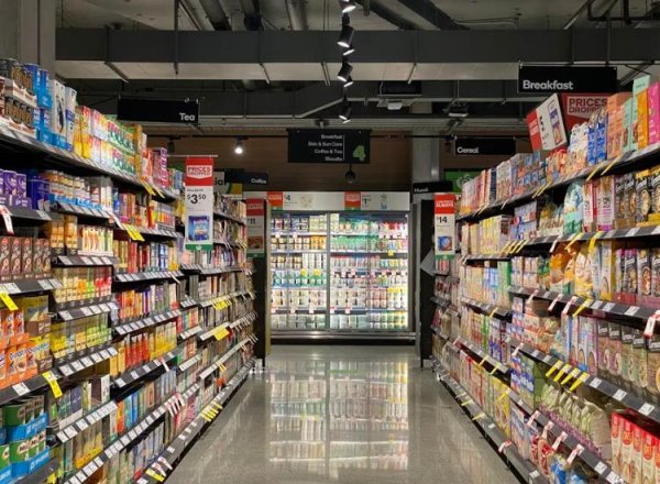 长江配资 拟出售4家家乐福子公司，苏宁大动作该咋看？