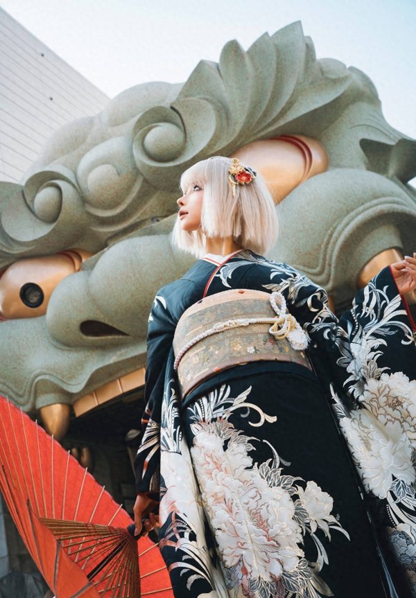 美牛股 《秋寻》美女写真